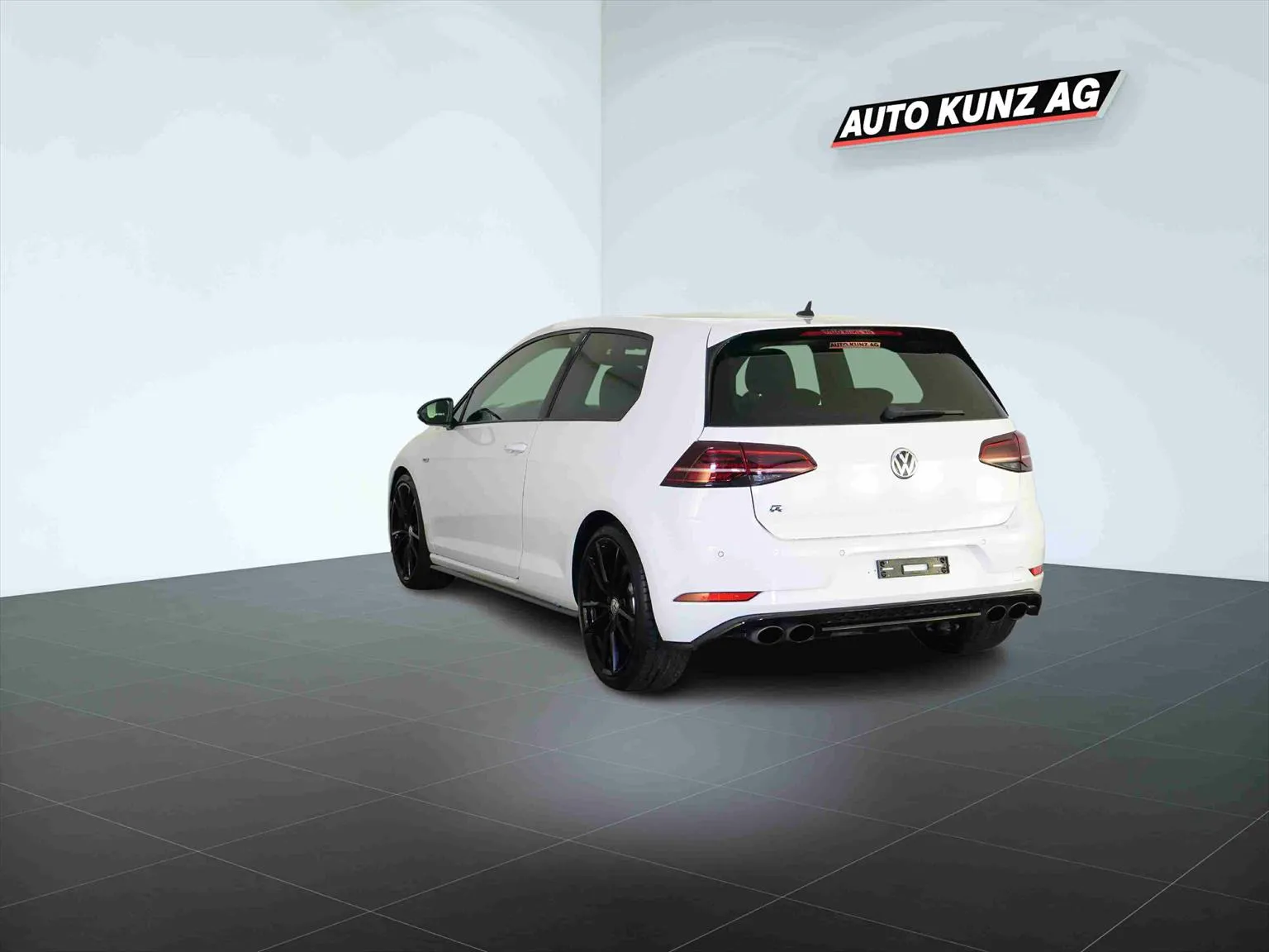 Volkswagen Golf R Coupé 2.0 TSI DSG 4Motion  Image 2