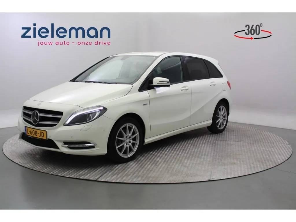 Mercedes-Benz B 180 Ambition Navi Image 1