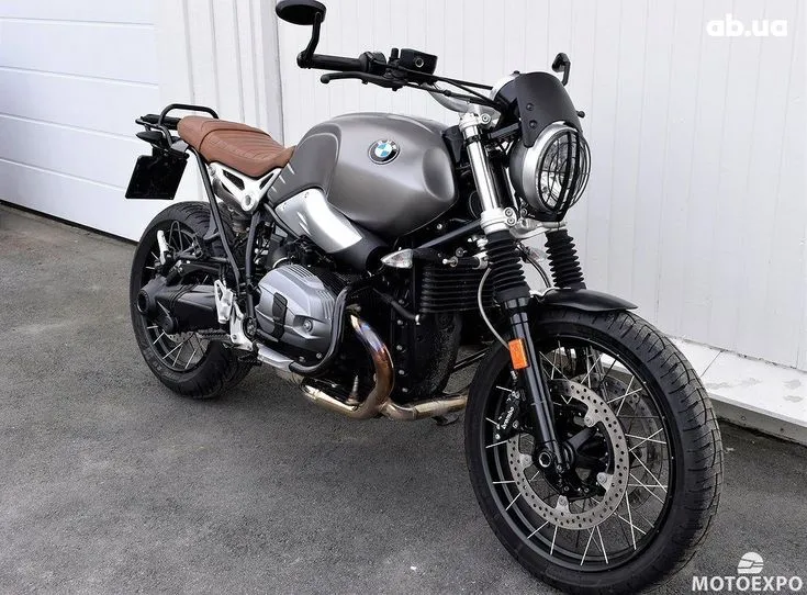 BMW R Image 8