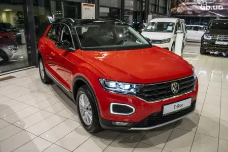 Volkswagen T-Roc 1.5 TSI АТ (150 л.с.)